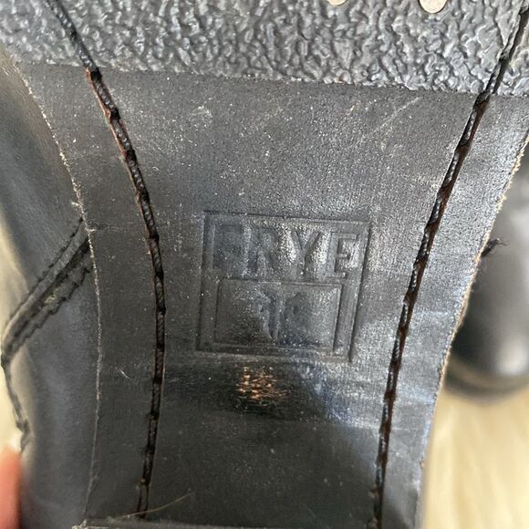 FRYE Black Ankle Buckle Chunky Heels Boots sz 8.5 - Like a New - Picture 10 of 16